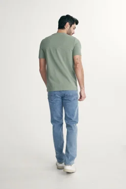 Basic crew neck T-shirt