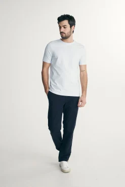 Basic crew neck T-shirt