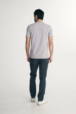 Basic crew neck T-shirt