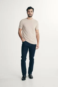 Basic crew neck T-shirt