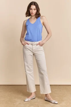 Basic V neck cami
