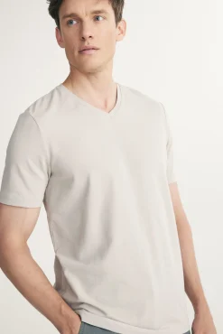 Basic V neck T-shirt