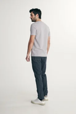 Basic V neck T-shirt