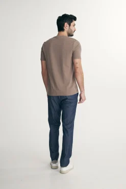 Basic V neck T-shirt