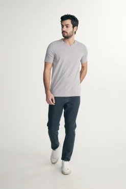 Basic V neck T-shirt
