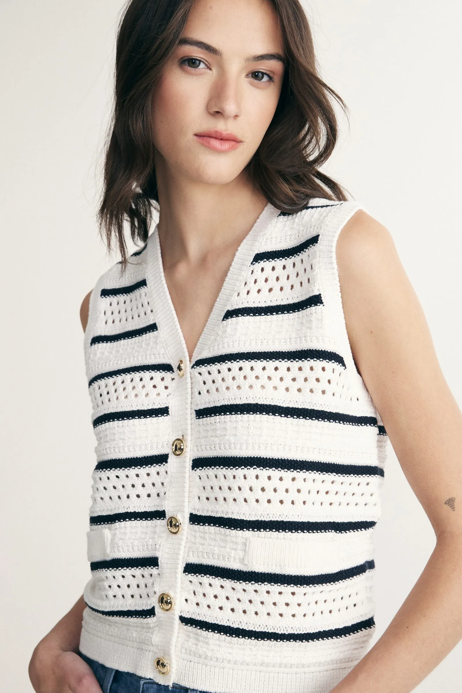 Buttoned sweater vest