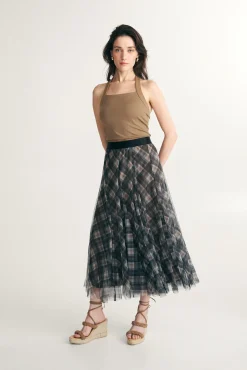 Checkered mesh skirt