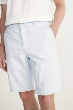 Chino-look bermuda