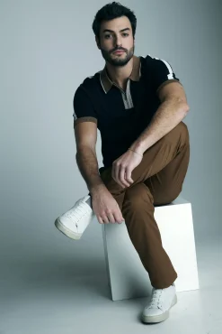 Color blocking knitted polo