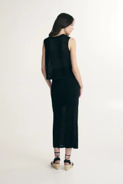 Cropped sleeveless sweater