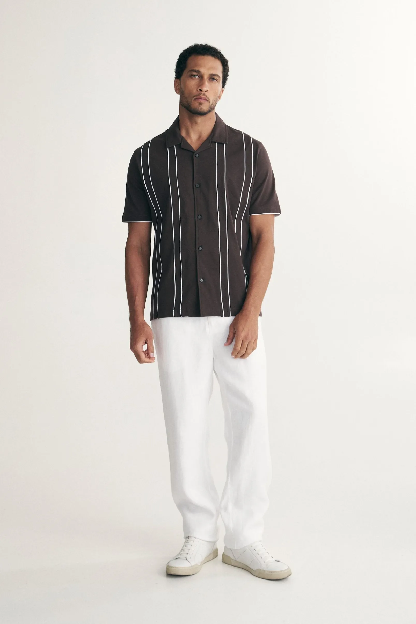 Cuban collar fitted shirt