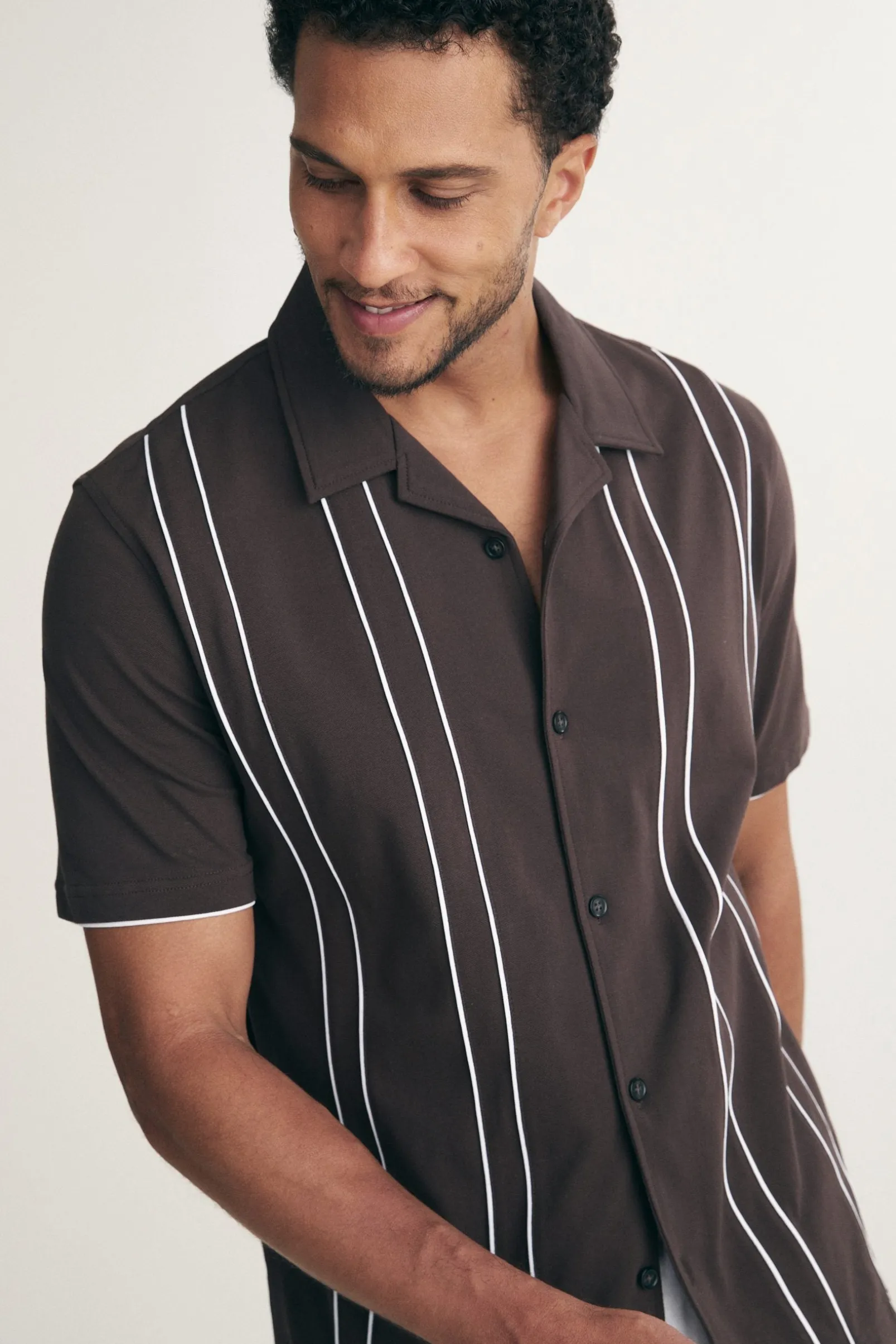 Cuban collar fitted shirt