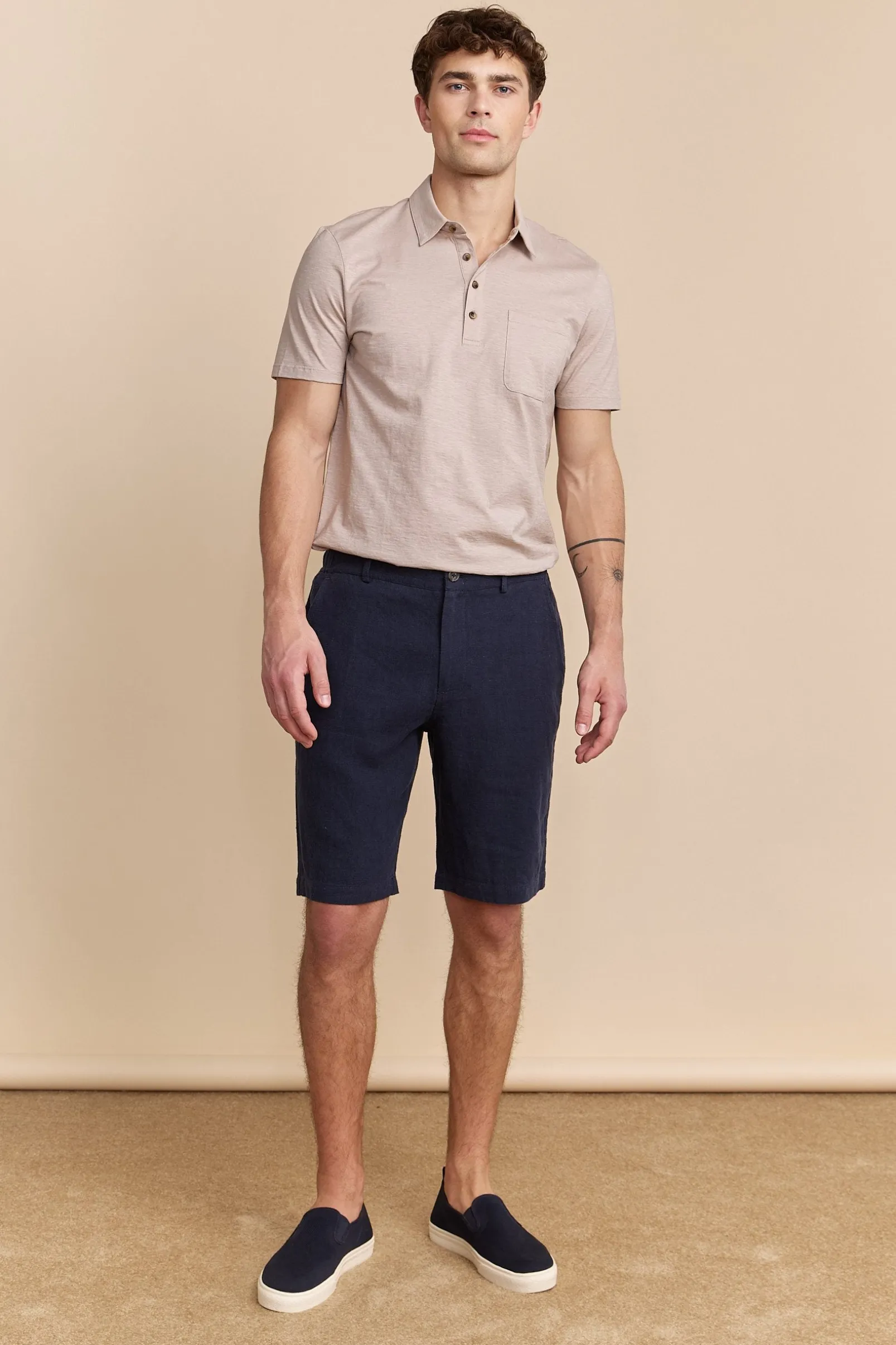 Elastic waistband linen bermuda