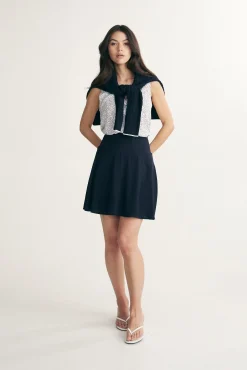 Elastic waist skirt