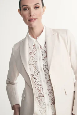 Fitted blazer