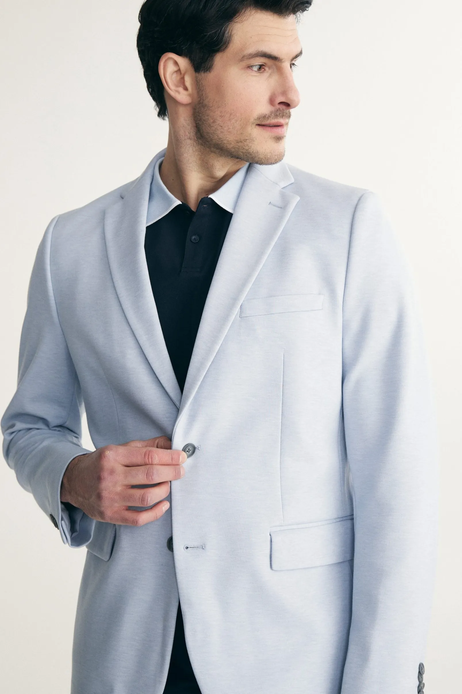 Fitted knit blazer