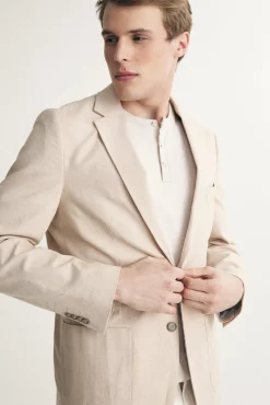 Fitted linen jacket