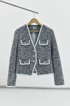 Fitted stretch jacket