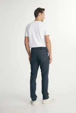 Five pockets slim fit jeans