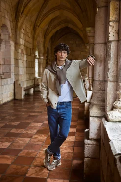 Five pockets slim jeans