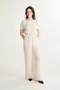 Fluid pants