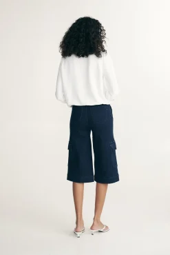 Gathered top