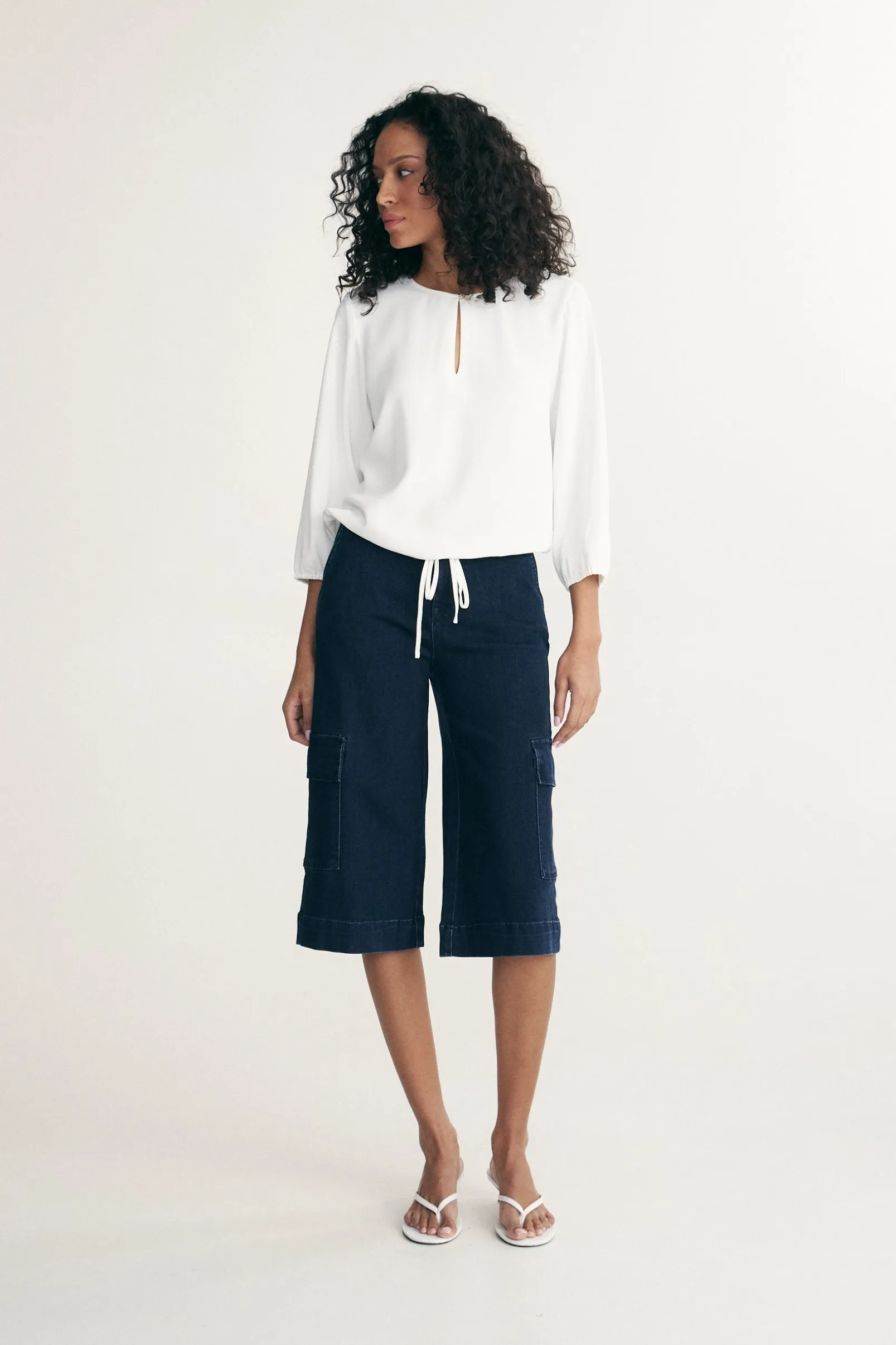 Gathered top
