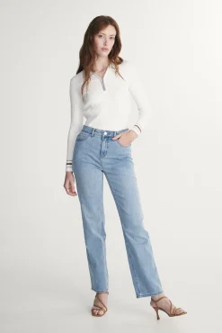 High rise 90's straight leg fit jeans