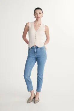 High waist embroidered jeans
