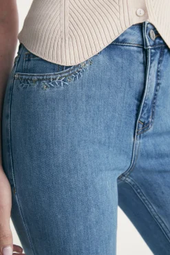High waist embroidered jeans