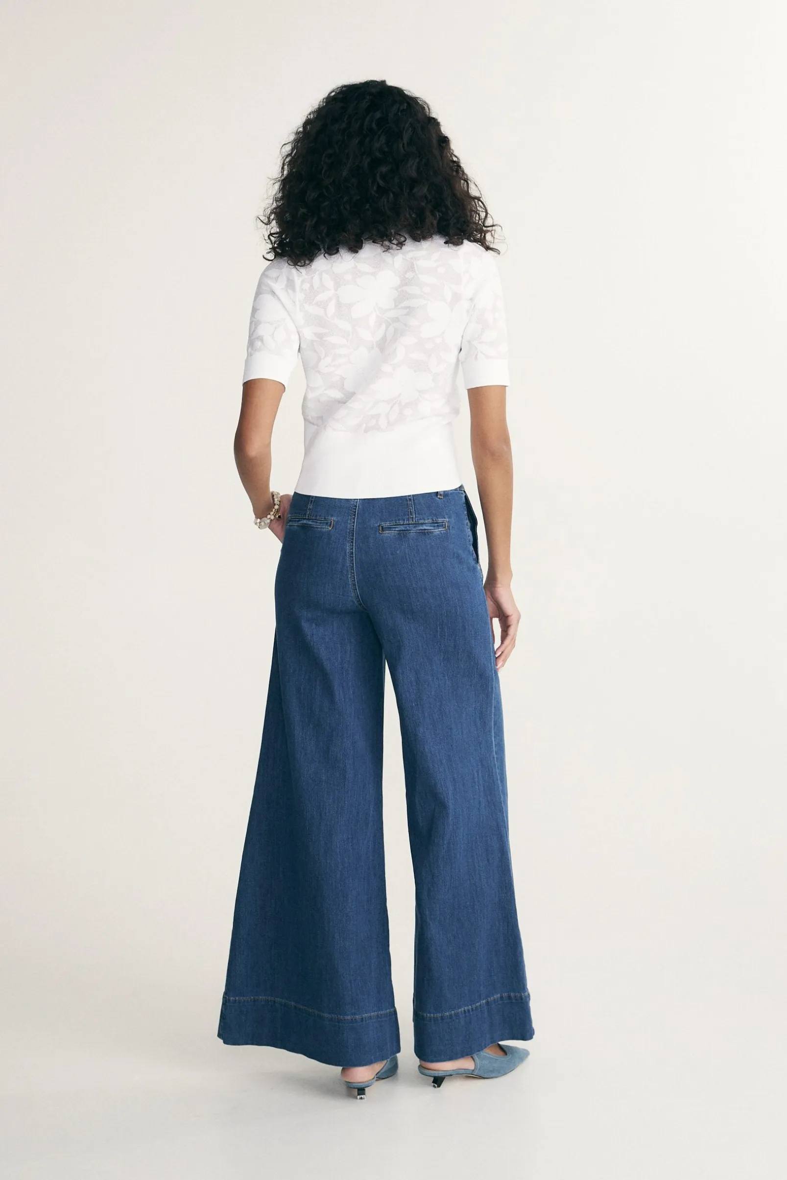 High waist extra wide leg jeans