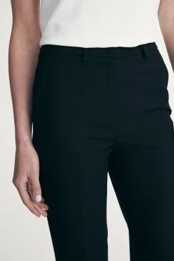 High waist pants with elastic waist
