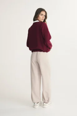Jacket with drawstring