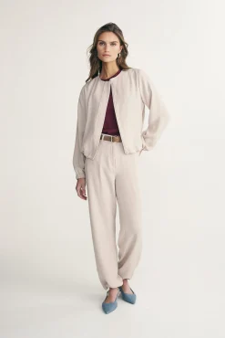 Jacket with drawstring