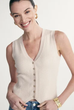 Knit vest