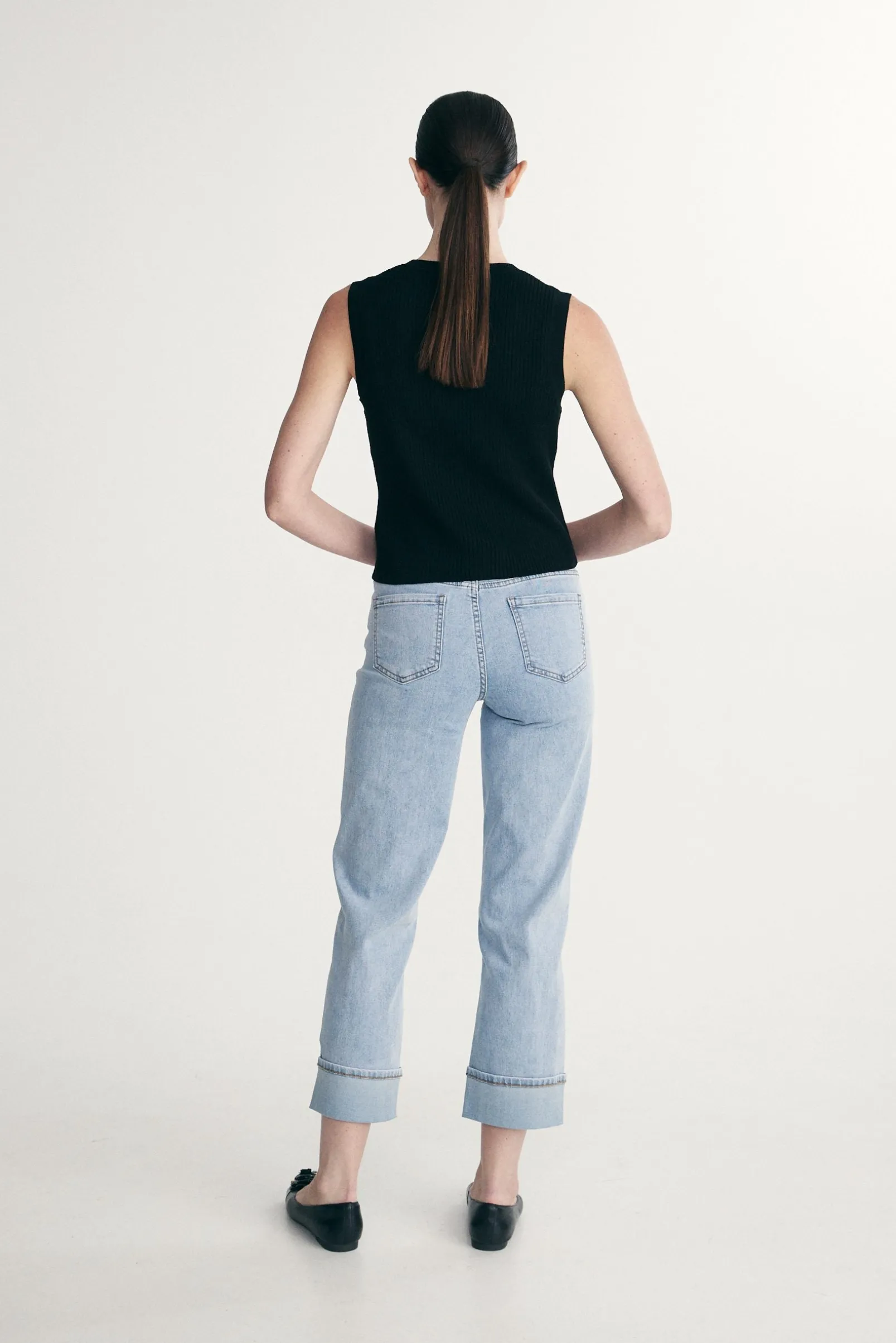 Knit vest