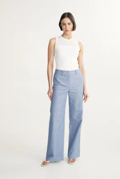 Linen pants with elastic back