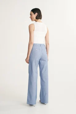 Linen pants with elastic back