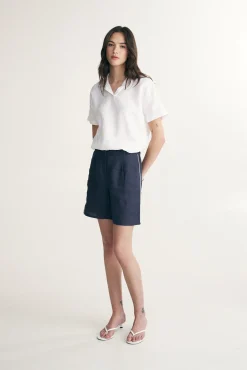 Linen shorts with elastic
