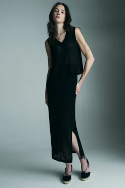 Long knitted skirt