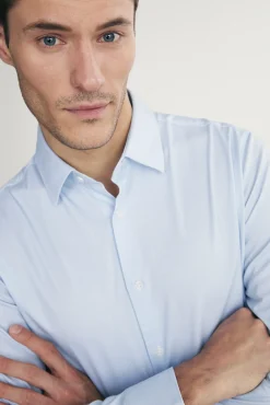 Micro pattern extra-fitted shirt