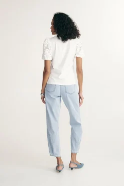 Mixted fabrics top with puffy sleeves