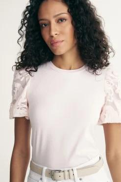 Mixted fabrics top with puffy sleeves