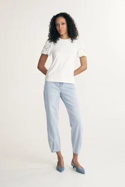 Mixted fabrics top with puffy sleeves
