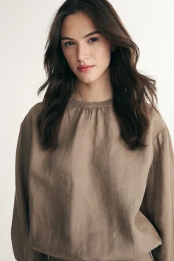 Oversized linen top
