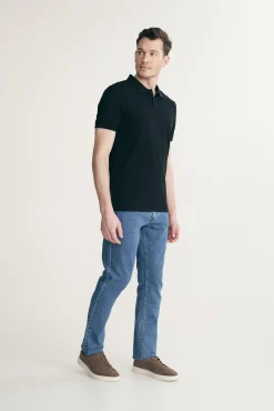 Polo with detail at collar