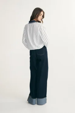 Printed shirt with drawstring