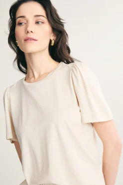 Puffy sleeve top