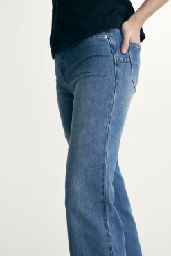 Push up high waist bootcut jeans