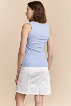 Ribbed tank top with scoop neck